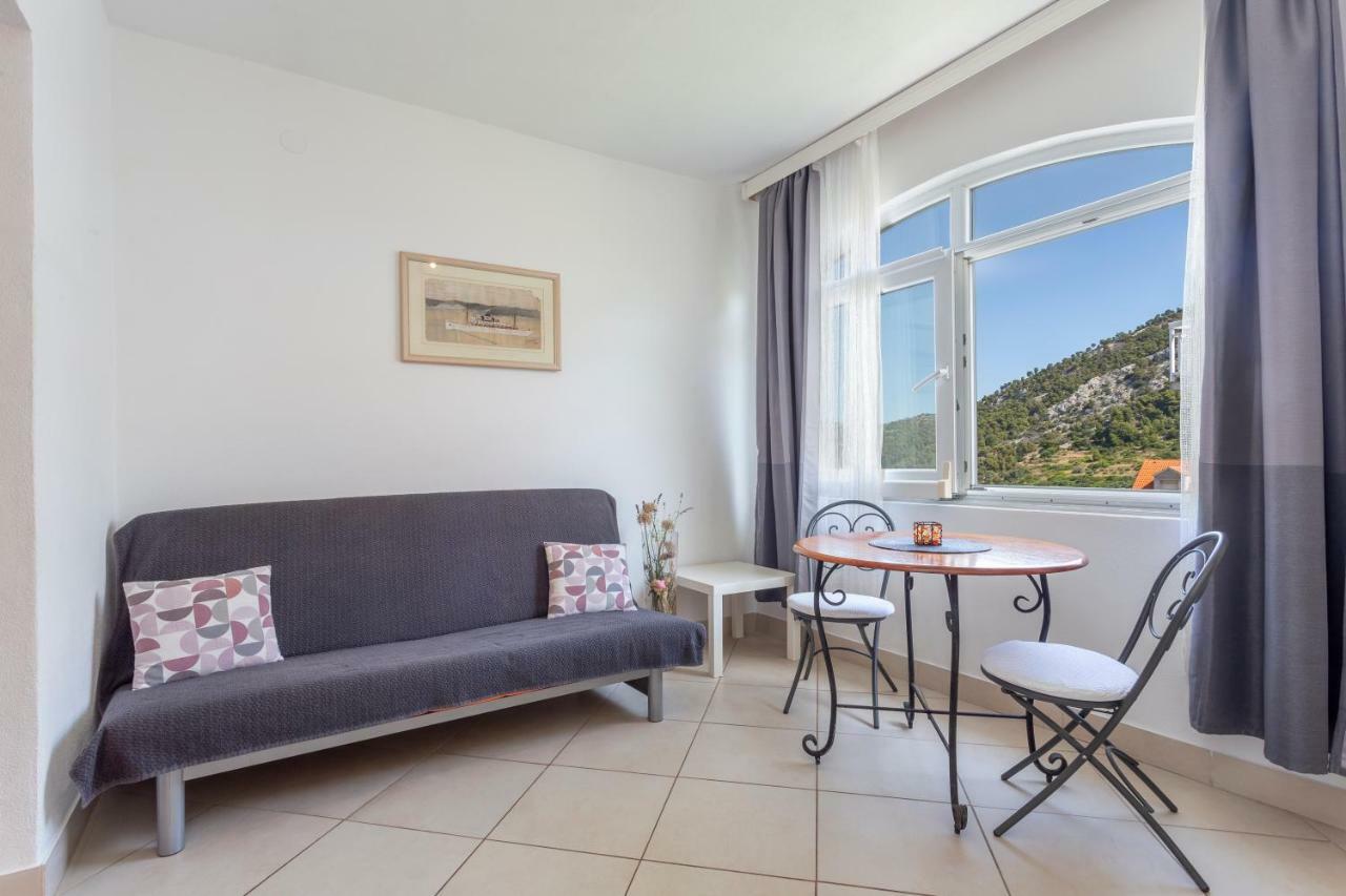 Milka Apartment *